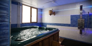 Комарово: Отель Лайнер