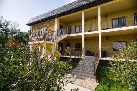 Гудаута: Гостевой дом РелаксКомфорт