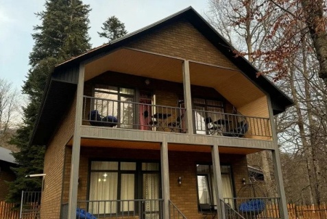 Зеленчукский район: Коттедж Edi House