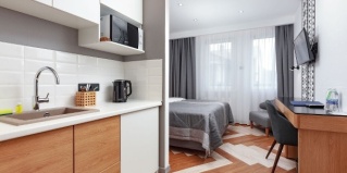 Озерное: Отель Манжерок