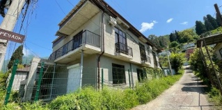 Гагра: Коттедж Maximus