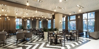 Екатеринбург: Отель Marins Park Hotel Екатеринбург