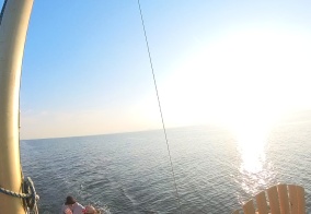 Глэмпинг Boat_n_Rest в Амурском заливе