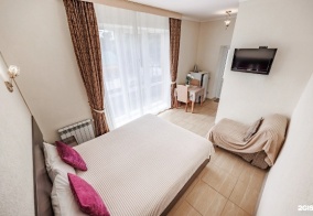 Отель Нинель в Геленджике