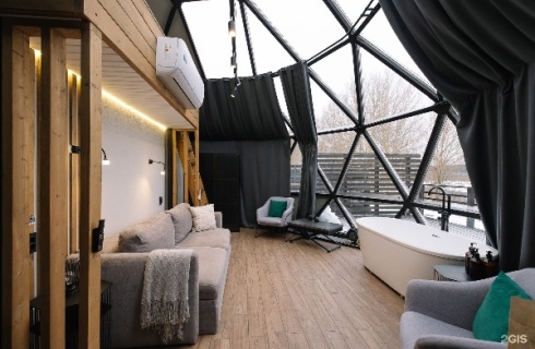 с. Тулома: Глэмпинг Резиденция Северное Сияние