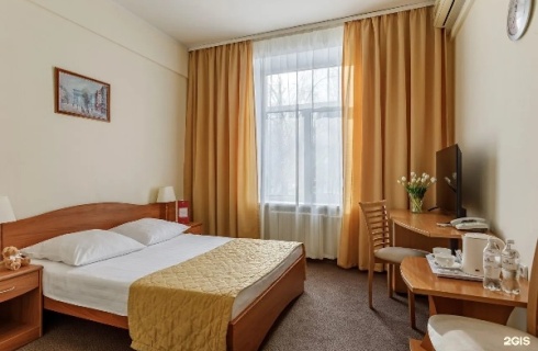 Москва: Отель Максима Ирбис