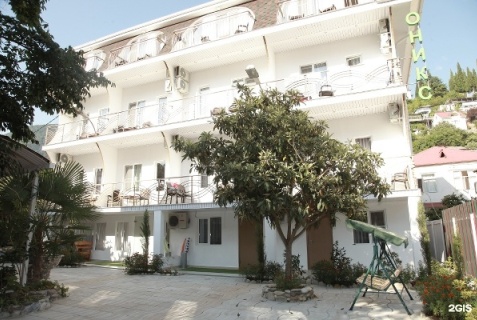 Гагра: Гостевой дом Oniks