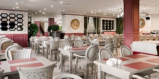 Казань: Отель Suleiman Palace Hotel
