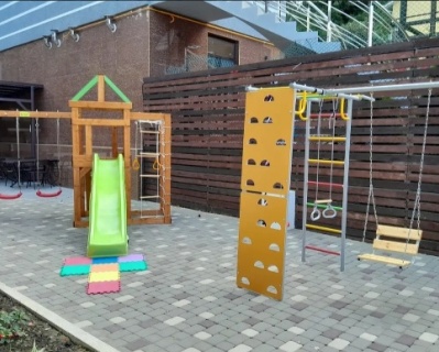 Архипо-Осиповка: Гостевой дом Рандеву у реки