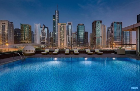 Dubai: Отель Millennium Place