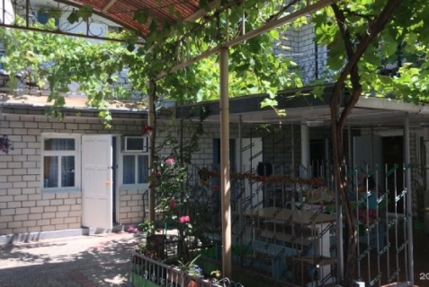 Анапа: Гостевой дом У Валеры