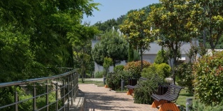 Небуг: Отель Hidens