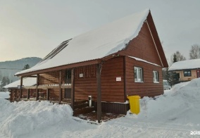 Коттедж Гостевой двор на Дачной в Кемеровской области — Кузбассе