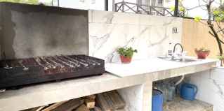 Лоо: Отель Кокос