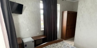 Сухум: Гостевой дом Центральный