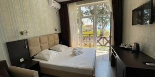 Амзара: Гостевой дом Агучи