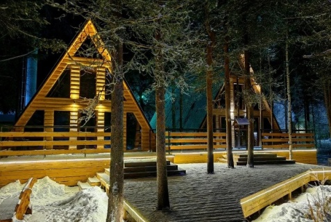 Верхнетуломский: Турбаза Уют