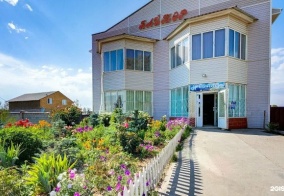 Отель Байтор в Караколе
