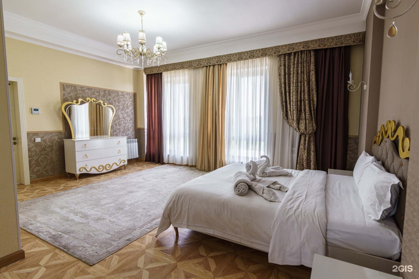 Отель Park Hotel Al Bustan 4*, Шымкент, улица Курманбекова, 4/2 — цена,  фото, отзывы и адрес отеля | забронировать на Отелло