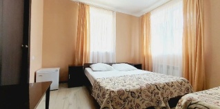 Сириус: Коттедж Золотой шмель