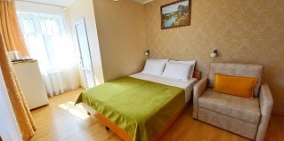 Архипо-Осиповка: Коттедж Эдем у реки