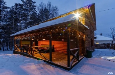 с. Мостовское: Турбаза Солнечный остров