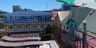 Адлер: Коттедж Море