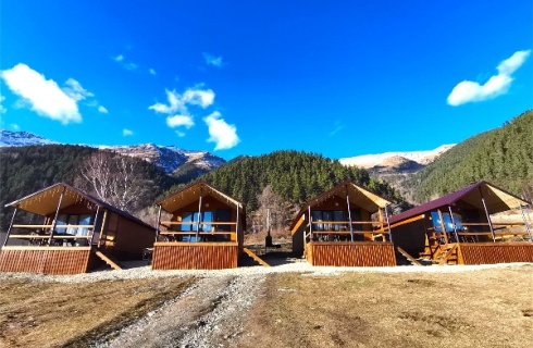 Зеленчукский район: Гостевой дом Arkhyz family lodge