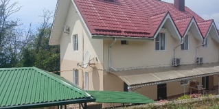 Лазаревское: Гостевой дом Дом на море 77