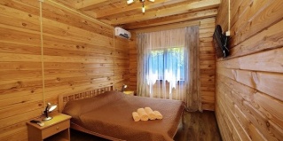 Дивноморское: Отель Сириус