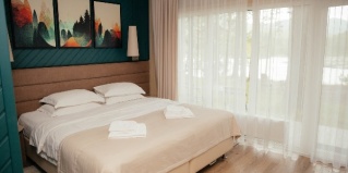 Манжерок: Отель Любава