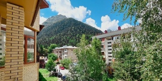 Домбай: Отель Эрцог