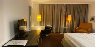 Алматы: Отель Holiday Inn Almaty