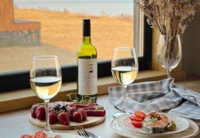 Турбаза Happy house в Амурском заливе