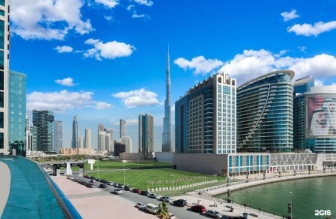 Dubai: Отель Radisson Blu Hotel Dubai Waterfront