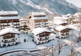 Отель Ski Village в Красной Поляне