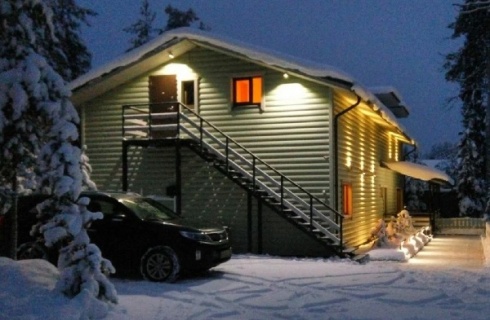 пос. Матросы: Гостевой дом Хвойный